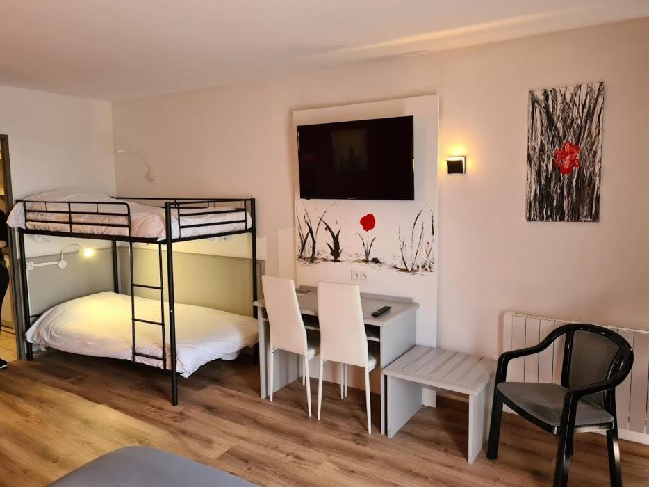 Bastide Du Cantal Salers Room photo